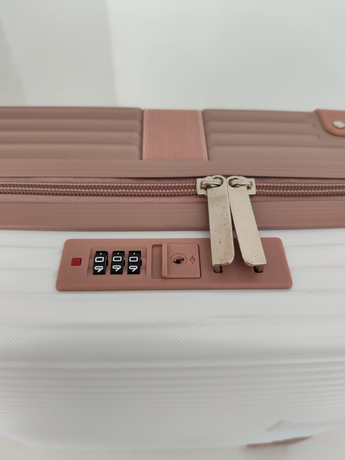 Maleta dura para dama